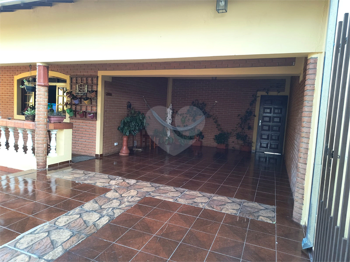 Foto REO1127587