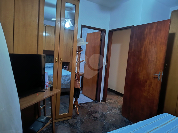 Foto REO1127587
