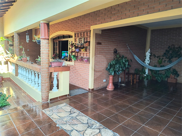 Foto REO1127587
