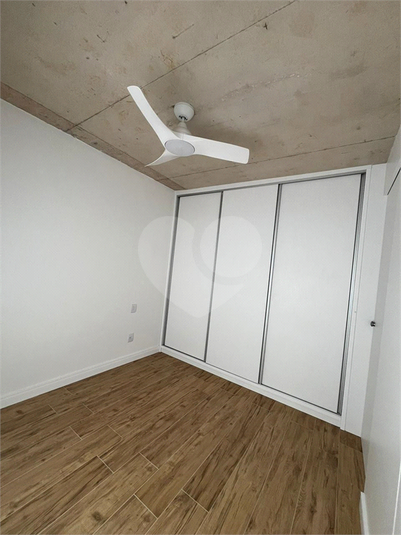 Foto REO1127589