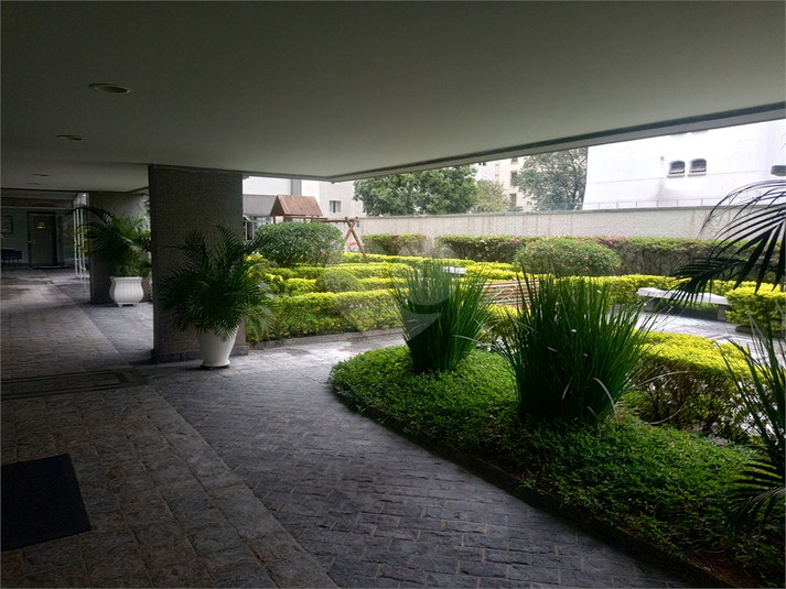 Foto REO1127590