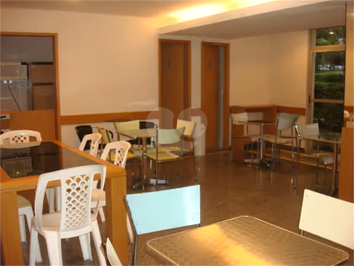 Foto REO1127604