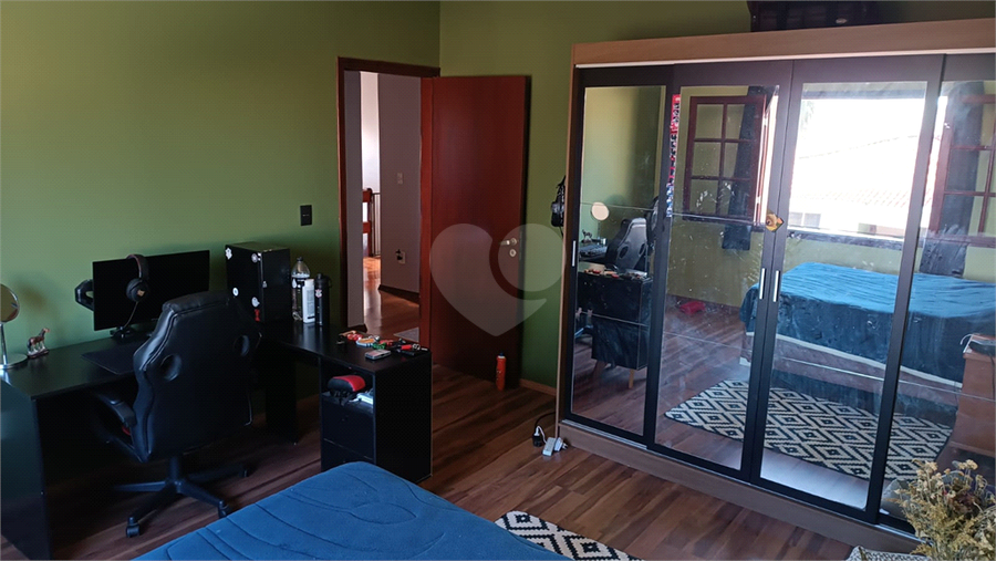 Foto REO1127615
