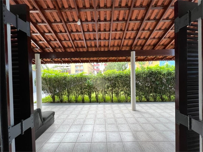 Foto REO1127630