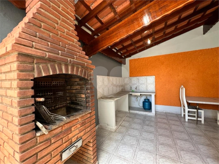 Foto REO1127630