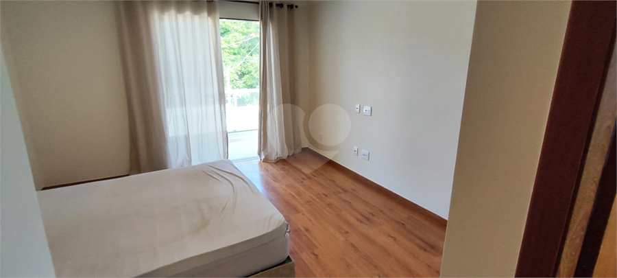 Foto REO1127635