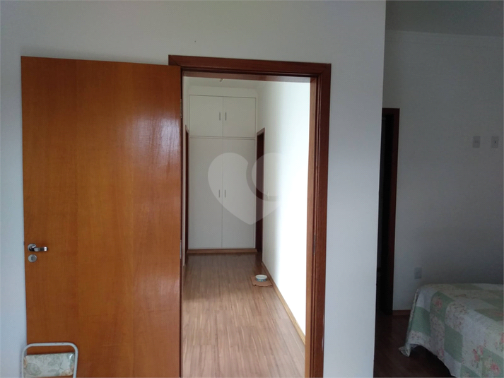 Foto REO1127636