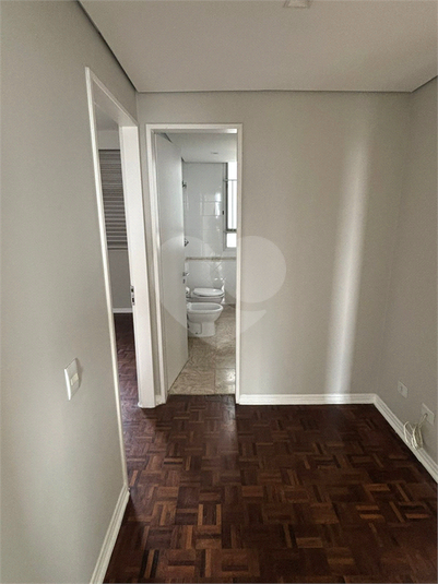 Foto REO1127644