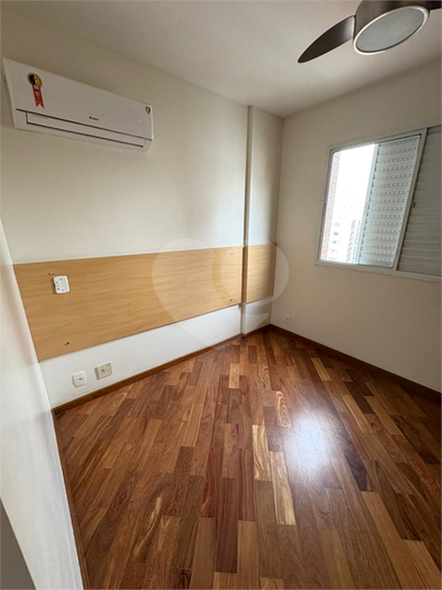 Foto REO1127665