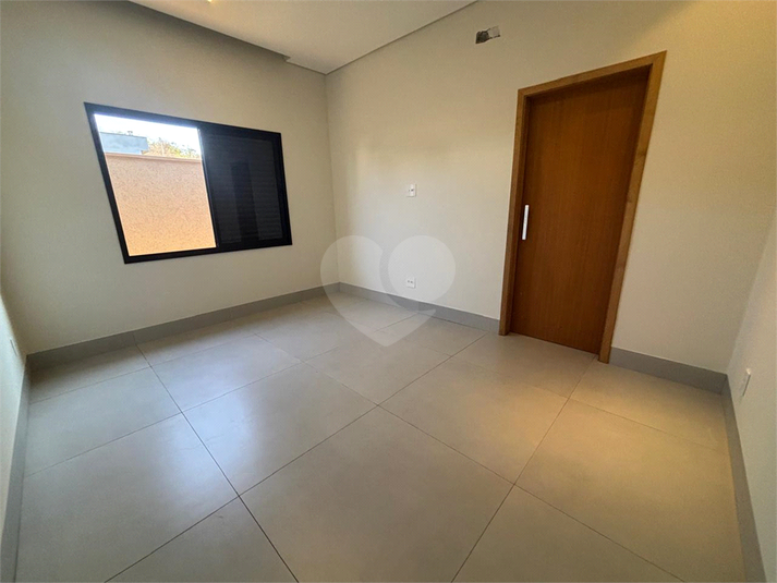 Foto REO1127670