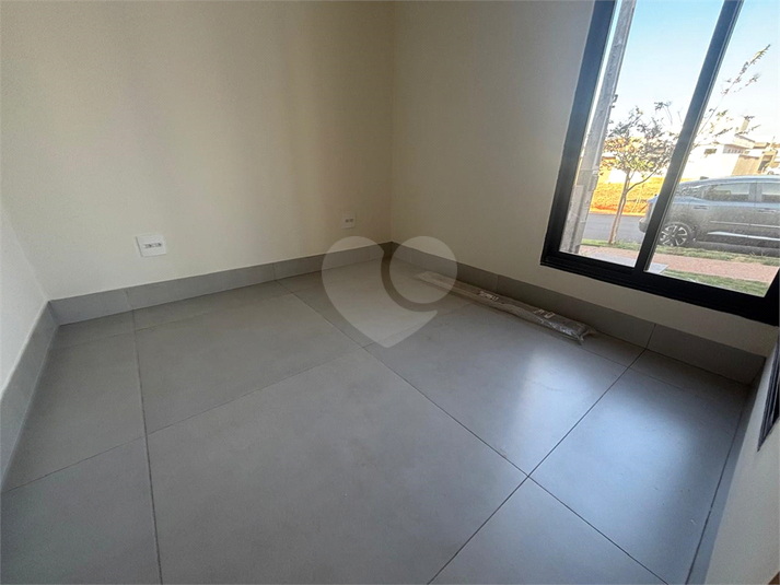 Foto REO1127670