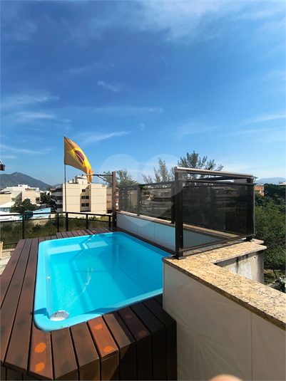 Foto REO1127700