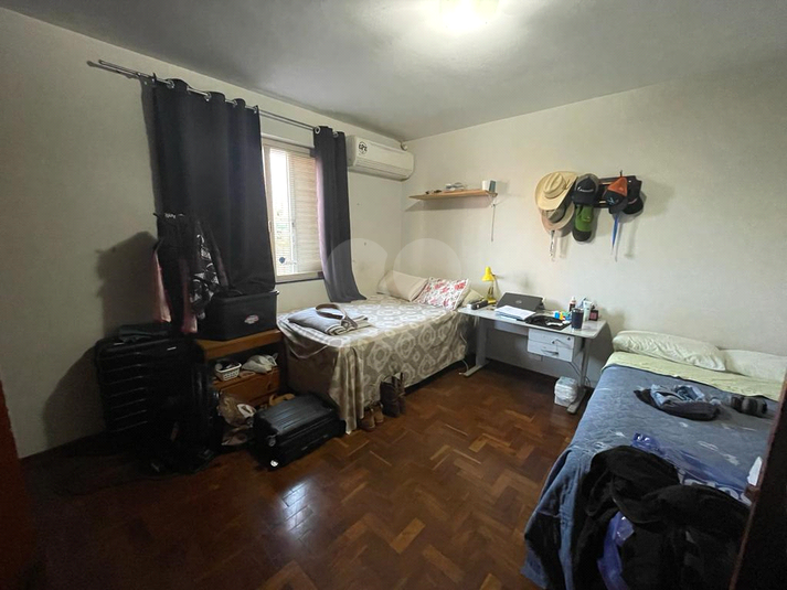 Foto REO1127772