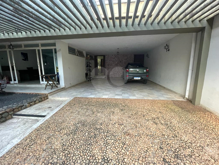 Foto REO1127772
