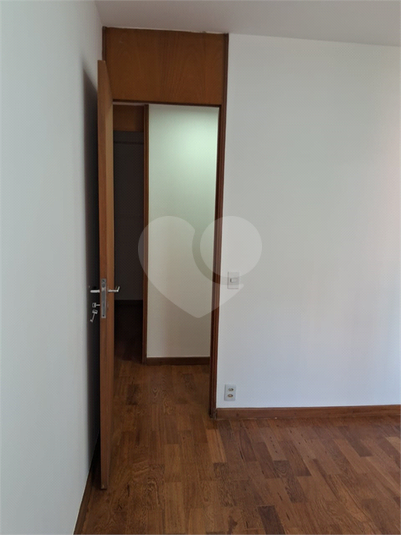 Foto REO1127806