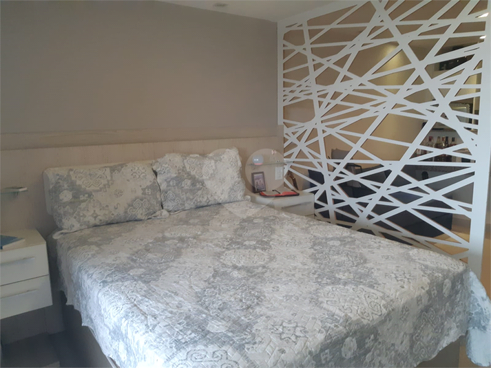Foto REO1127815