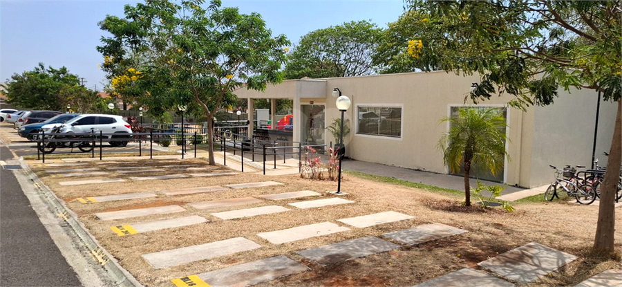 Foto REO1127825