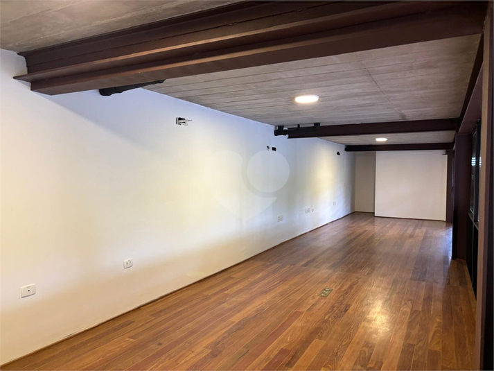 Foto REO1127880