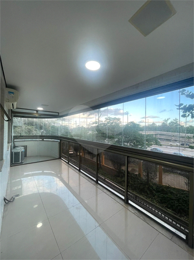 Foto REO1127921