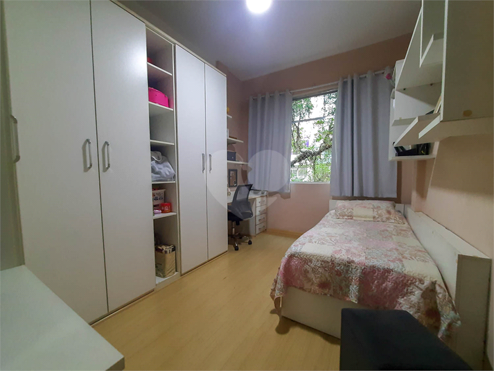 Foto REO1127922