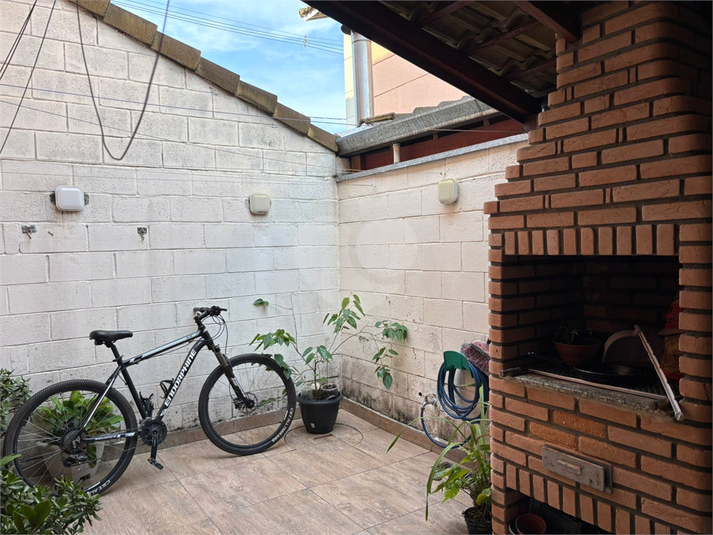 Foto REO1127936