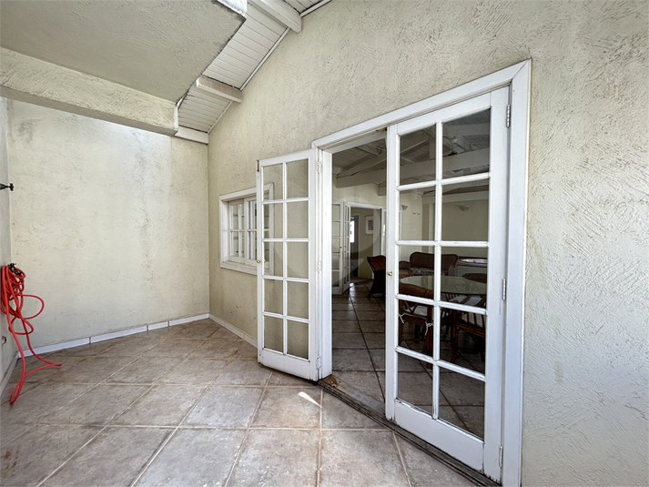 Foto REO1127945