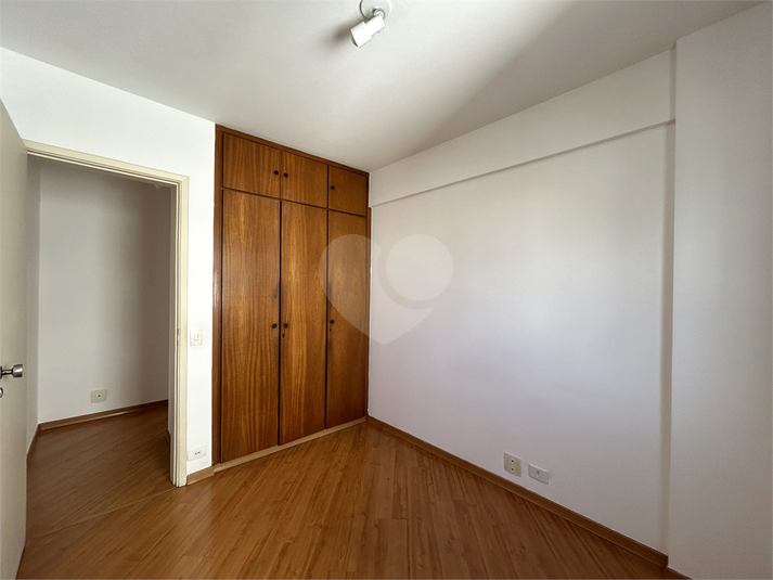 Foto REO1127946