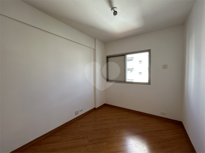 Foto REO1127946