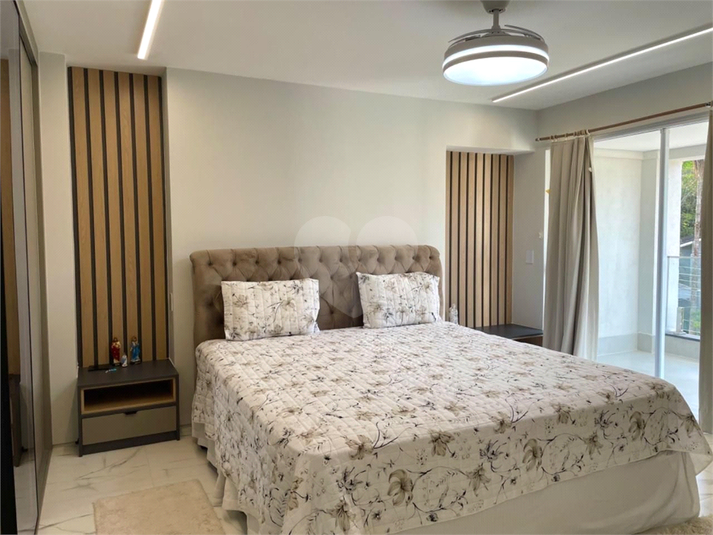 Foto REO1127962