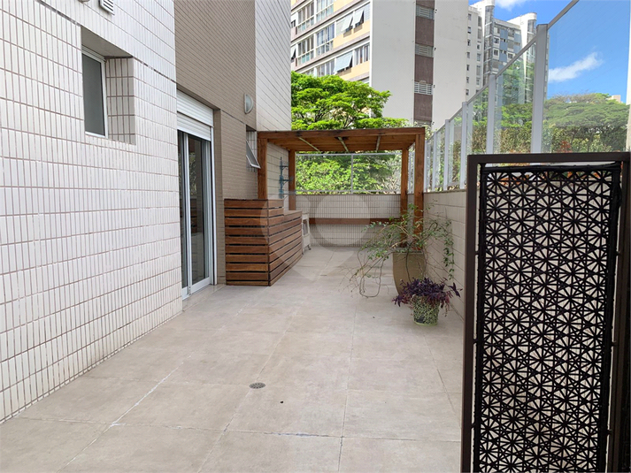 Foto REO1127984