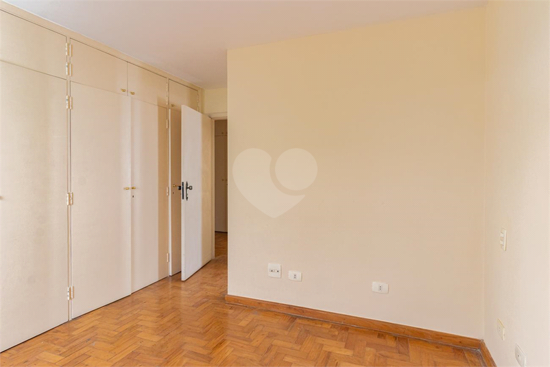 Foto REO1127988