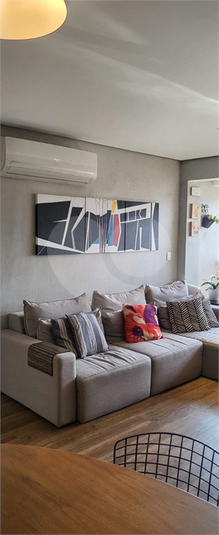Foto REO1127991
