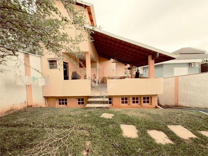 Foto REO1128001