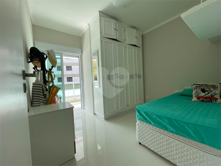 Foto REO1128029