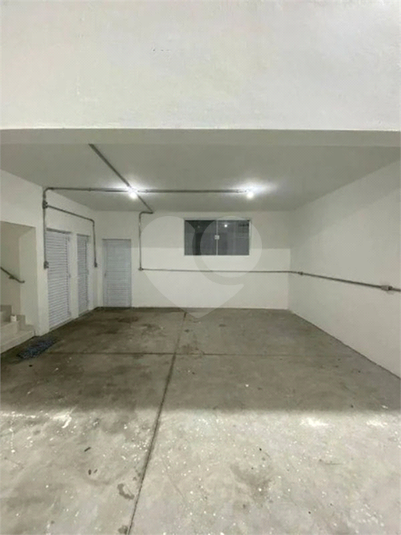 fundo do Galpão (pé direito mais baixo)