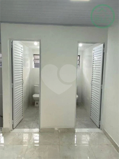 banheiros (mezanino)