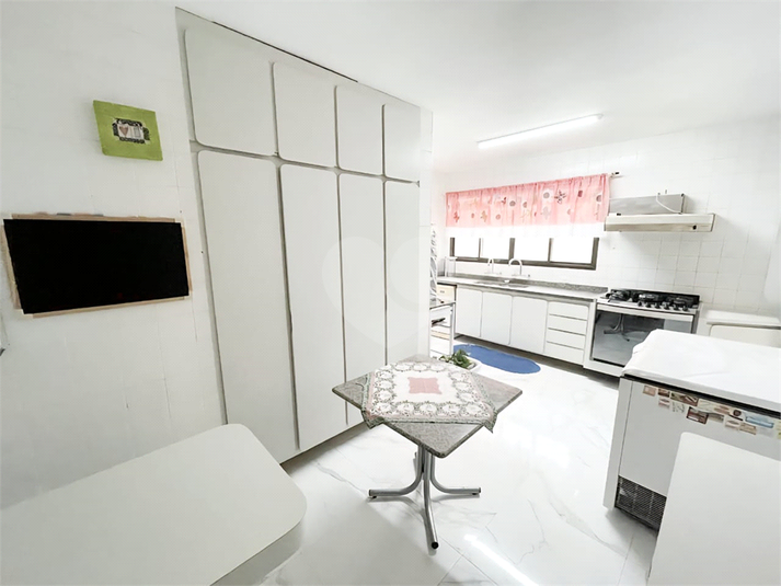 Foto REO1128068