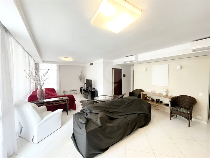Foto REO1128068