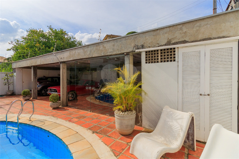 Foto REO1128085