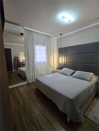 Foto REO1128099