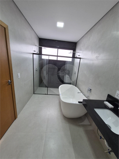 Foto REO1128142