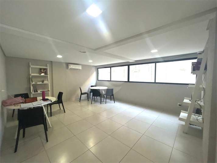Foto REO1128150