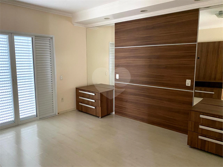 Foto REO1128225