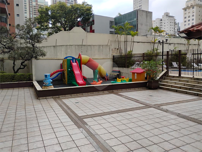 Foto REO1128246
