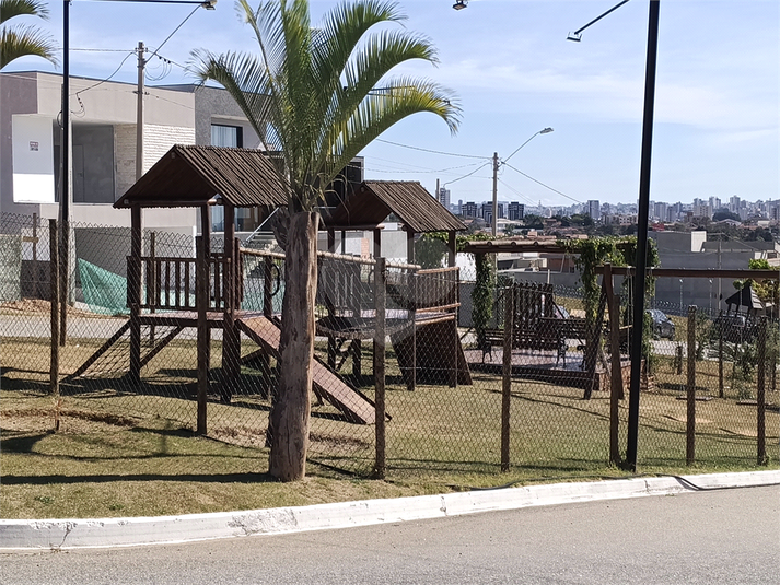 Foto REO1128258
