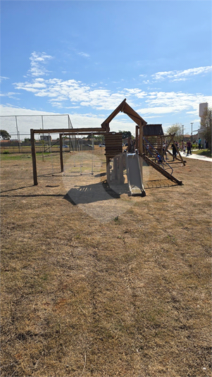 Foto REO1128360