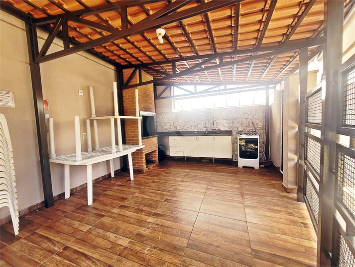 Foto REO1128368