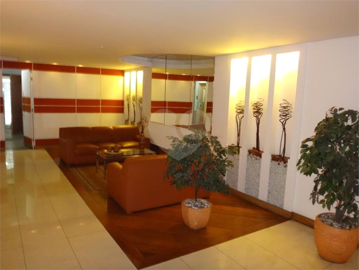 Foto REO1128395