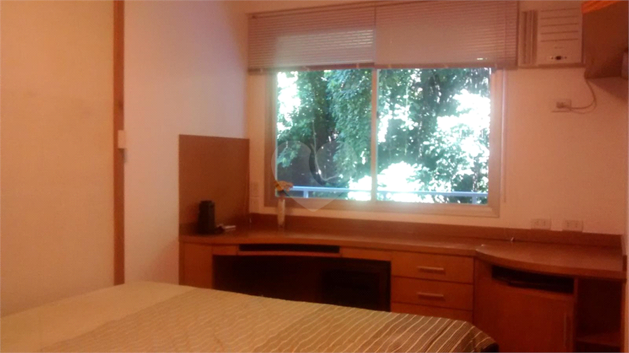 Foto REO1128395