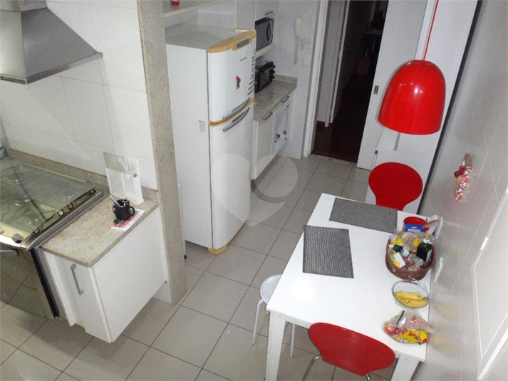 Foto REO1128395